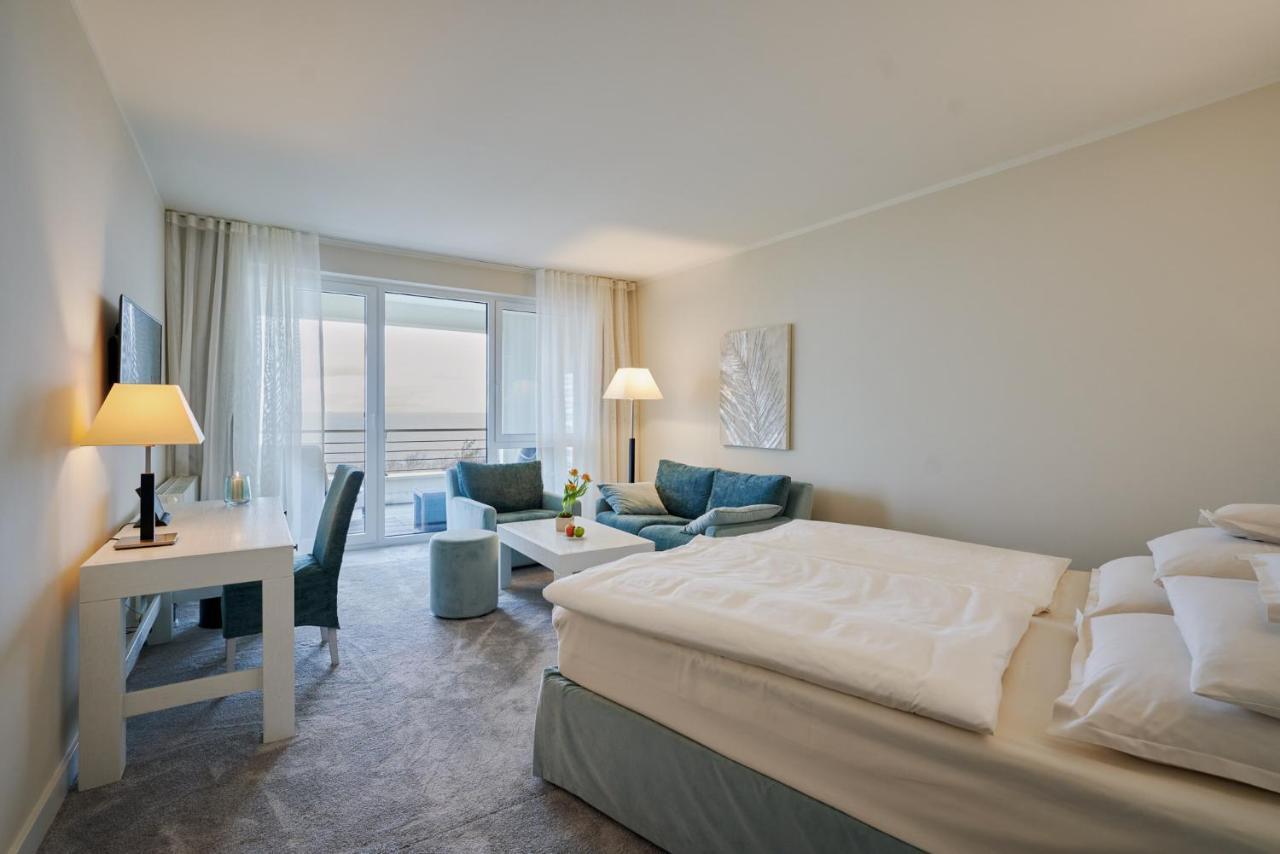 Strandhotel Dünenmeer - Adults only Dierhagen Dış mekan fotoğraf