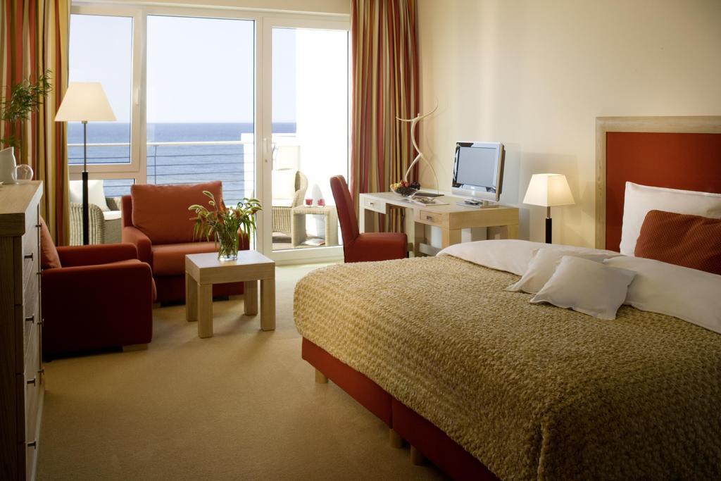 Strandhotel Dünenmeer - Adults only Dierhagen Oda fotoğraf