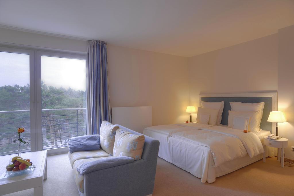 Strandhotel Dünenmeer - Adults only Dierhagen Oda fotoğraf